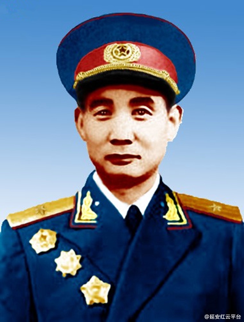 何正文 少将