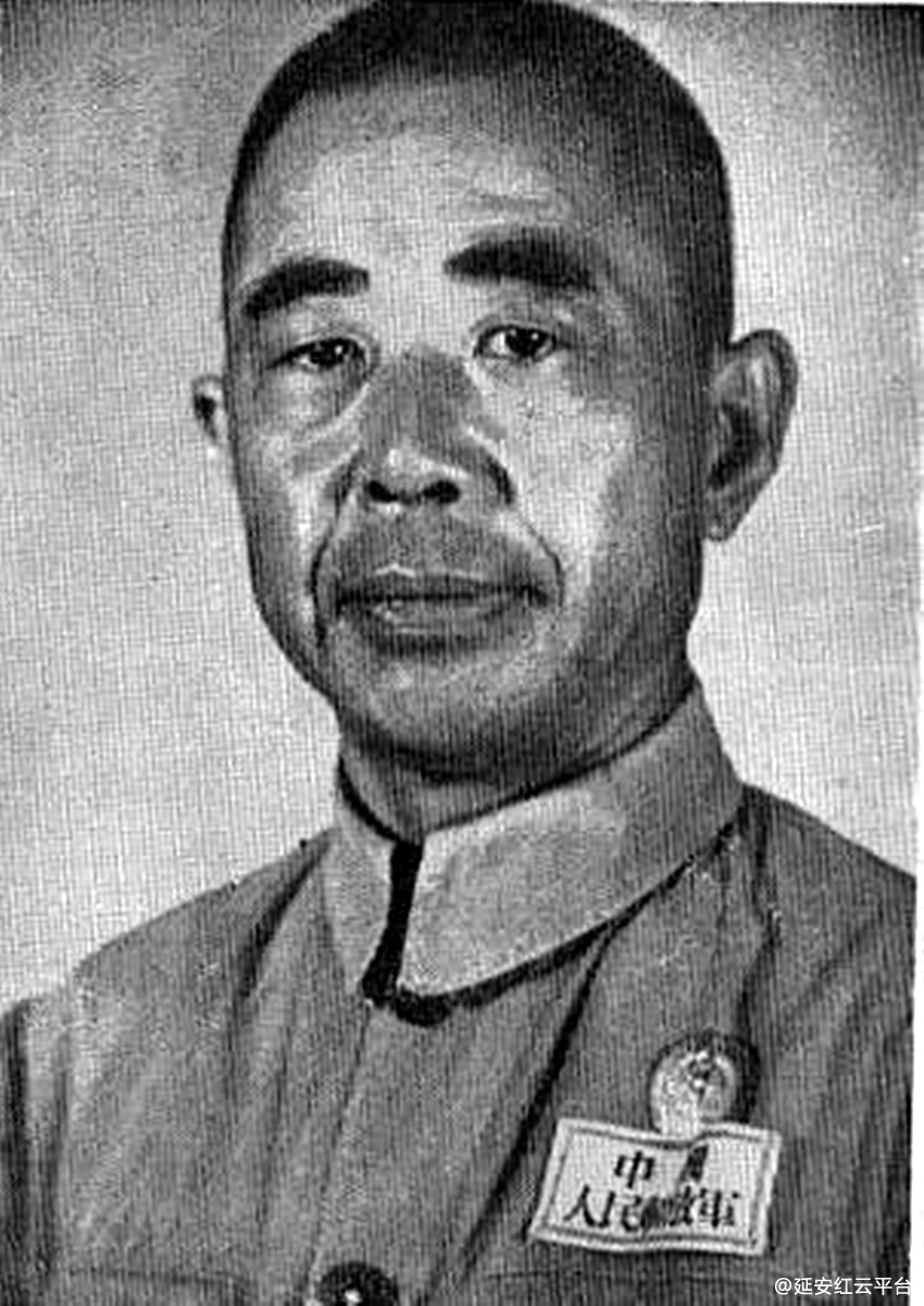 3770867227_副本.jpg